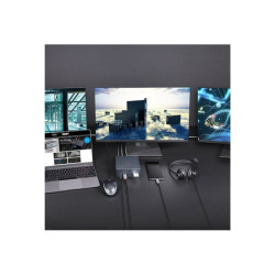 LINDY DST-Pro 101 USB-C Laptop Docking Station